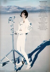 uk_vogue_march_1990_6.thumb.jpg.294f7d43f10aa0ac50d4ad8b0a10dab9.jpg