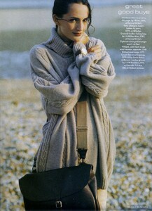 uk_vogue_nov_1991_11.thumb.jpg.ad35db35568eccec5f92fcb4573d3bb3.jpg