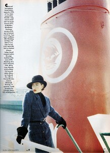 uk_vogue_nov_1991_4.thumb.jpg.72dd124fa1ba529eab26d0adfcd6bf0f.jpg