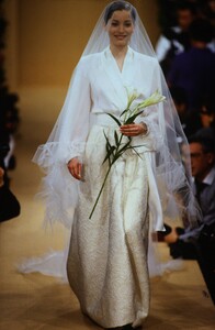 ysl-hc-ss-1993.thumb.jpg.61e6f74a64091cfe0c24a787df83746d.jpg