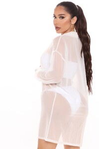 05-21-20Studio2_MS_MJ_14-54-29_43_D6297C_White_2112_RA.jpg