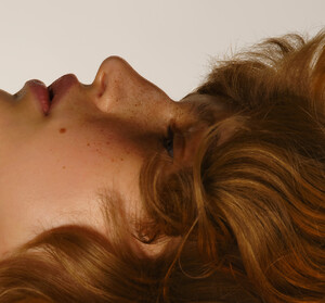 10-DAVID-FERRUA-VOGUE-GR-.jpg