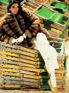 1015048724_VogueUSArthurElgortSableTheBestoftheBest(5).thumb.jpg.12a835d135e9cf54aaea4fdf6eb3ad0e.jpg