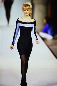 1142698291_HERVE-LEGER-FALL1994(29).thumb.jpg.f4df8f169f8b479228bbfd3befb985c4.jpg