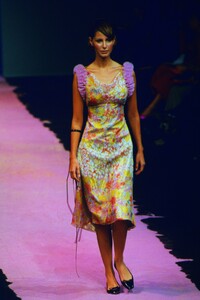 1164770037_christian-lacroix-ss-1999(13).thumb.jpg.130b55e11090320854fdfb5daff34076.jpg