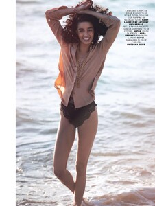 Marie Claire Italia 062021-page-021.jpg