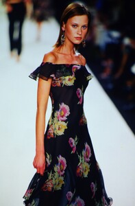 1182727209_ralph-lauren-ss-2000(3).thumb.jpg.1325031543c512bc01e2d690b083a7e8.jpg