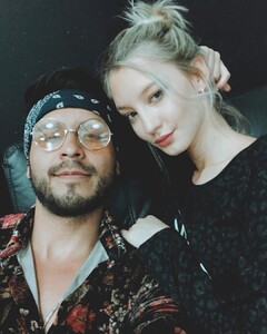 11bts.thumb.jpg.1ccb0789c6b78df6d67a561eeed051e5.jpg