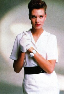 1240952049_MarieClaireJapon1987MadelineMagnusson(5).thumb.jpg.01a6bfd127c746cf0d45e0dbdbd9a3d1.jpg