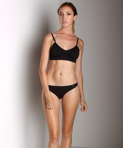 Miel Sisters Wireless Soft Bra Black - 1.jpg