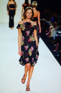 1379298802_ralph-lauren-ss-2000(2).thumb.jpg.8b4404e83d6cfb4f16d3f2bd0da744a8.jpg