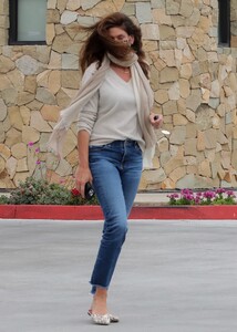       cin110521BZNimage119.jpg