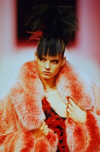 1575213166_ChristianLacroixCoutureFall1999(29).thumb.jpg.e8536b66d5f8ed2f64e673e5080aca0c.jpg