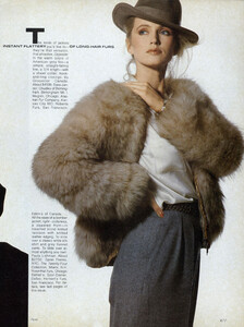 1635109440_VOGUEUSNov198102.thumb.jpg.871e810bc62ec2e6303a2626bdfc67c3.jpg