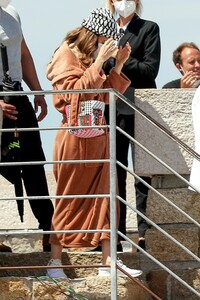       Lil090521BZNimage116.jpg
