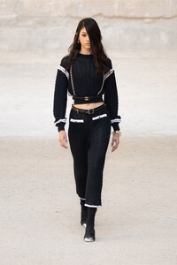 Mika Schneider Chanel Cruise 2022 1.jpg