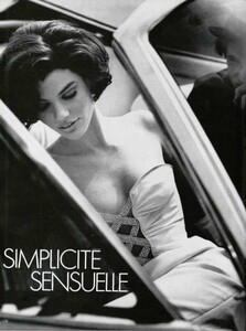 1800300914_LOfficielFrance1990simplicitesensuellebydenismalerbi.thumb.jpg.d375d805717622e7355c4cd2ea84c86d.jpg