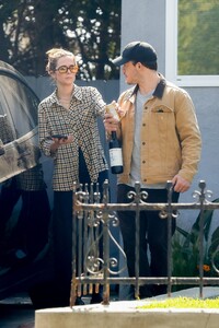       zoe080521BZNimage126.jpg