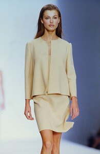 1855835335_bill-blass-ss-1999(2).thumb.jpg.7e5f0531d6b4c405d3c63a24d3f4dcd1.jpg