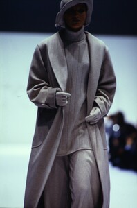 1991611675_Anja-Kneller(5).thumb.jpg.2e245187188123c93abc450c9dd8763b.jpg