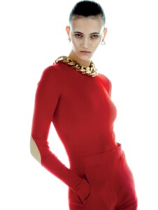 2021-05-01_LOfficiel_Italia-page-002.jpg