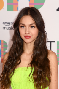 207436312_olivia_rodrigo_brit_14.thumb.png.8c6bc2c33a9eaa73c979ecce876309b9.png