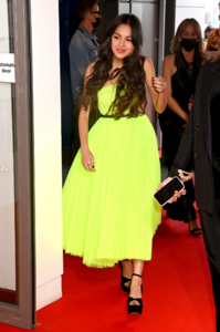 207436403_olivia_rodrigo_brit_16.thumb.png.1d4cf4f04aabf45236f78a132f309fa0.png