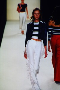 2094982105_ralph-lauren-ss-2000(16).thumb.jpg.c6fbd29dffe5a97d23e272f4e88ff446.jpg