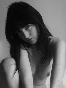21_04_13_Chloe_0149.thumb.jpg.30f2b9244d976de5c005b882bfdf4449.jpg