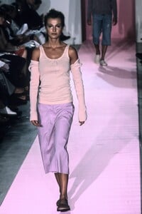 230942718_DKNY1999WomenRTW70.thumb.jpg.fe57d1b8d9702a410bd838206089599e.jpg