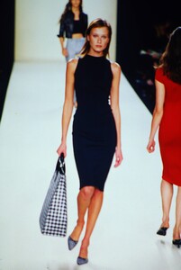 251918948_ralph-lauren-ss-2000(12).thumb.jpg.de798a7c7f0645f6793c1c69d1c8d7c4.jpg