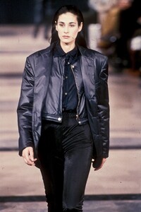 265702392_HelmutLang1989WomenRTW8.thumb.jpg.74077c77a1629b9e14d151ad9a5b40e6.jpg