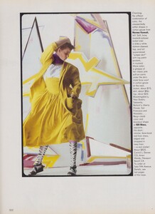 29295647_VOGUEUSFeb198405.thumb.jpg.c6e8f747387b692063131a339a88c44c.jpg