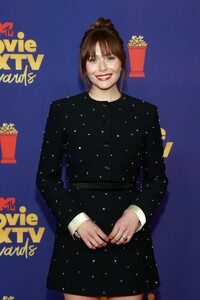       liz160521BZNimage106.jpg