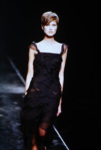 489964595_ALBERTA-FERRETTI-FW-2000(6).thumb.jpg.8c4e0d5eb6682bb9dd654e6445ca6322.jpg