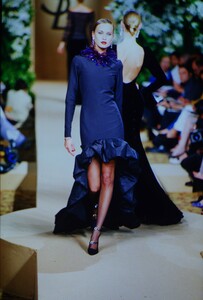 540861671_ysl-hc-fw-2000(6).thumb.jpg.daef3006e1e6405fa402e83c902aefcf.jpg