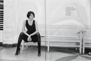 ELLE Russia February # 88 2004 41.jpg