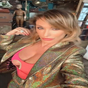 Sabrina Salerno gif imagen (20).jpg