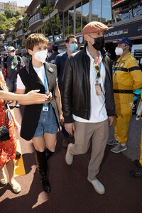       sey090521BZNimage124.jpg