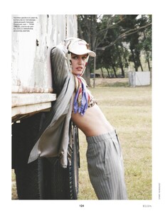 2021-06-01 Elle Russia-page-009.jpg