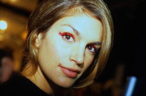 854072729_backstage(2).thumb.jpg.96e5513d69ccff8dc0146e575bf3b1f4.jpg