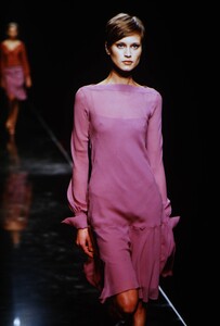 921309491_ALBERTA-FERRETTI-FW-2000(11).thumb.jpg.0ef94a0afeb840730122b11eb554f70a.jpg