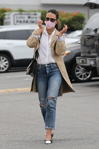       jor140521BZNimage127.jpg