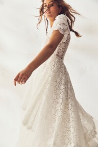 ALISTAR-DRESS-TRUE-WHITE-02.jpeg