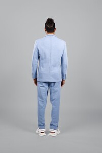 Blue-Suit-3-min-scaled.thumb.jpg.76e4e6515671512d8333e926f9da904c.jpg