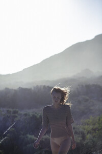 Daisy-Pettinger-by-Sven-Kristian-21.thumb.jpg.3d82ed0142f4a8f0fd3525a134cb826f.jpg