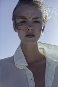 Daisy-Pettinger-by-Sven-Kristian-3.thumb.jpg.721f702b51b31a8308a3e30716626122.jpg