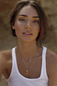 Dani-portfolio-32-370x555.jpg