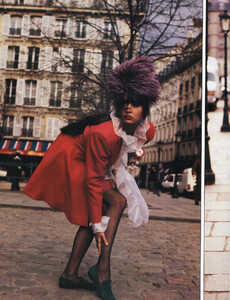 ElleUK0486Colour07.thumb.jpg.790a9125d58c42d6cf326ecea71abaa4.jpg