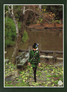 EscadaEdelweissCatDe93pg05.thumb.jpg.8c85b8956865d78df2ff62eee7c8310b.jpg